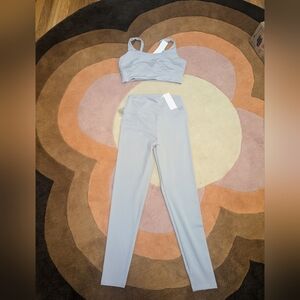 Heros Active The High Legging And Bra Set